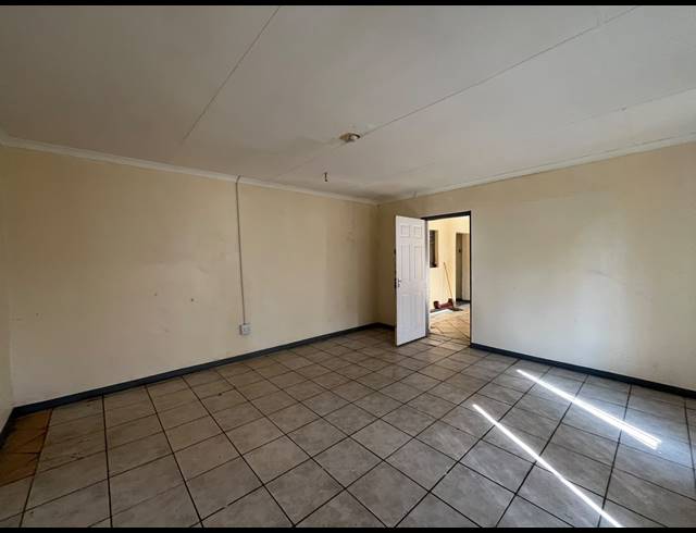 3 BEDROOM HOUSE TO LET IN BRAKPAN NORTH
